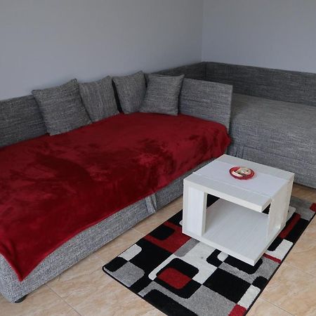 Eva Apartman Szigetvár Exteriör bild