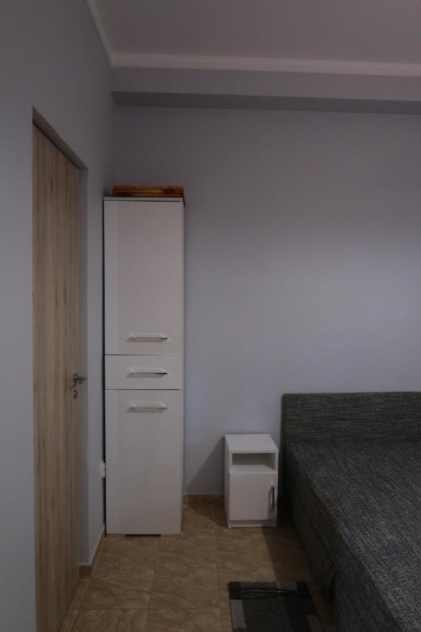Eva Apartman Szigetvár Exteriör bild